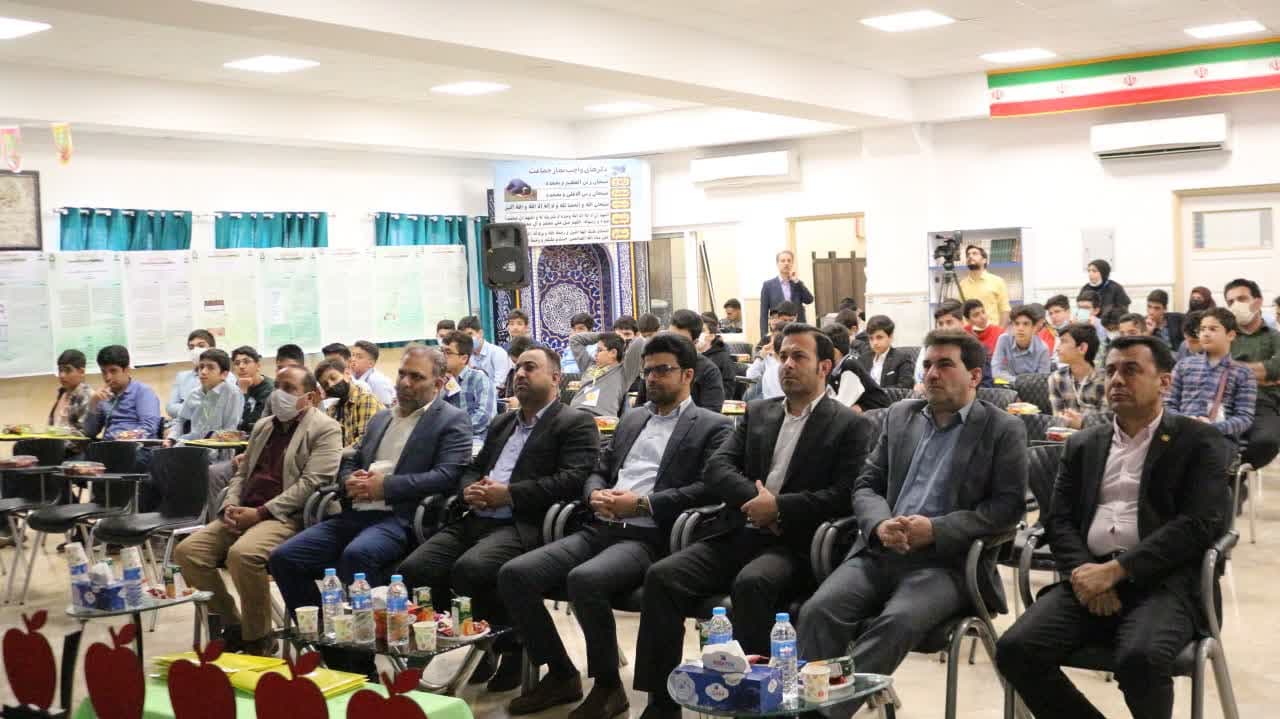 نخستین همایش دانش آموزی محصولات تراریخته  ناحیه چهار آموزش و پرورش  اهواز